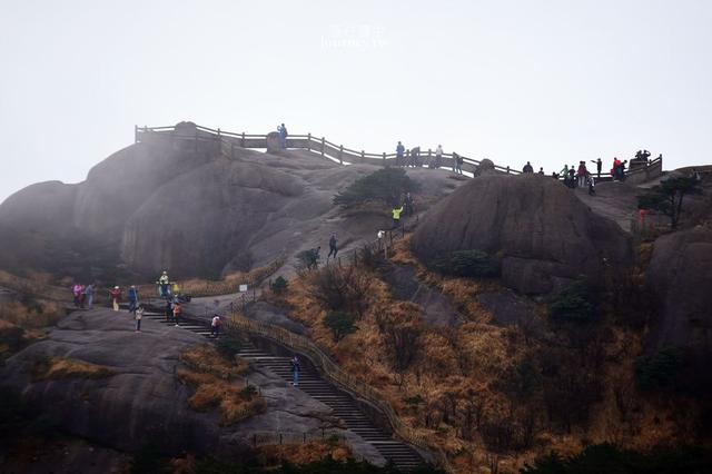 中国安徽省、黄山｜爬上震撼中国的第一奇山・黄山