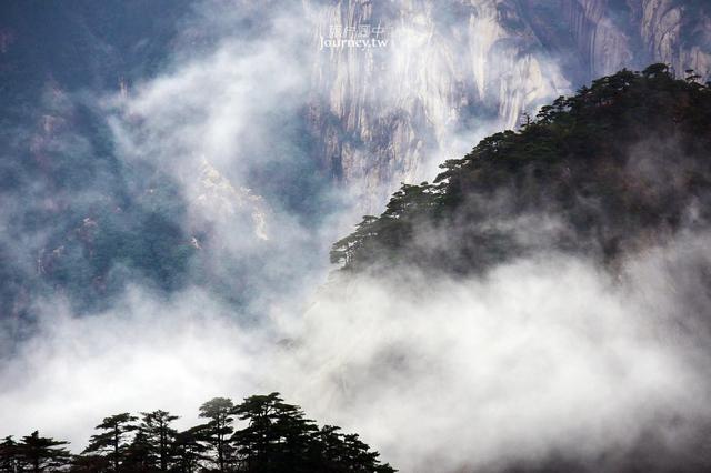 中国安徽省、黄山｜爬上震撼中国的第一奇山・黄山